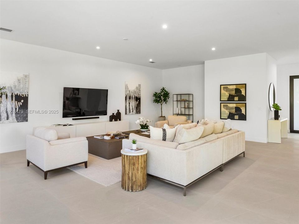 For Sale: $3,000,000 (4 beds, 3 baths, 4143 Square Feet)