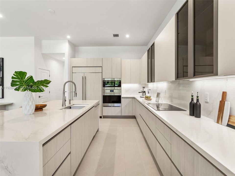 For Sale: $3,000,000 (4 beds, 3 baths, 4143 Square Feet)