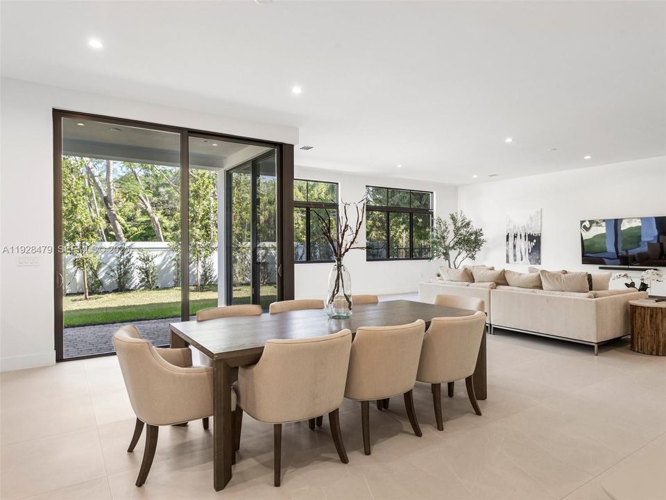 For Sale: $3,000,000 (4 beds, 3 baths, 4143 Square Feet)