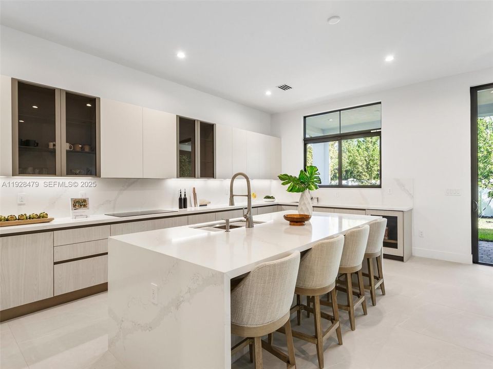 For Sale: $3,000,000 (4 beds, 3 baths, 4143 Square Feet)