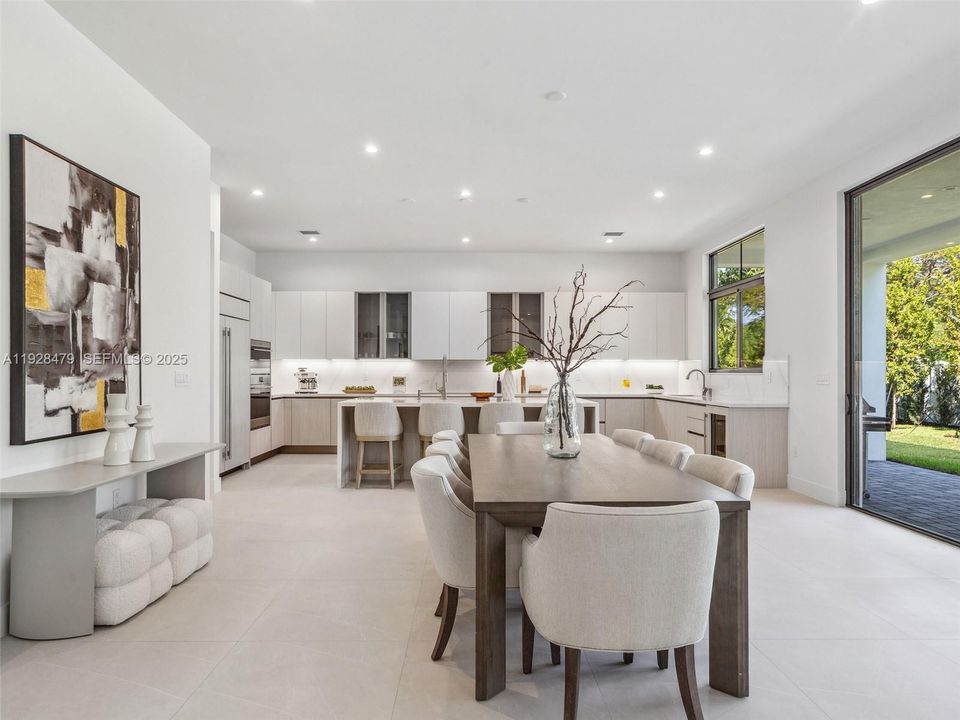 For Sale: $3,000,000 (4 beds, 3 baths, 4143 Square Feet)