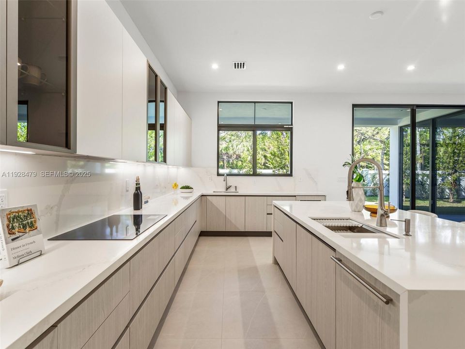 For Sale: $3,000,000 (4 beds, 3 baths, 4143 Square Feet)