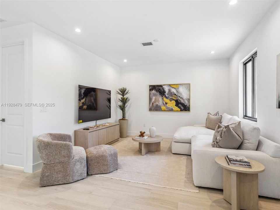 For Sale: $3,000,000 (4 beds, 3 baths, 4143 Square Feet)