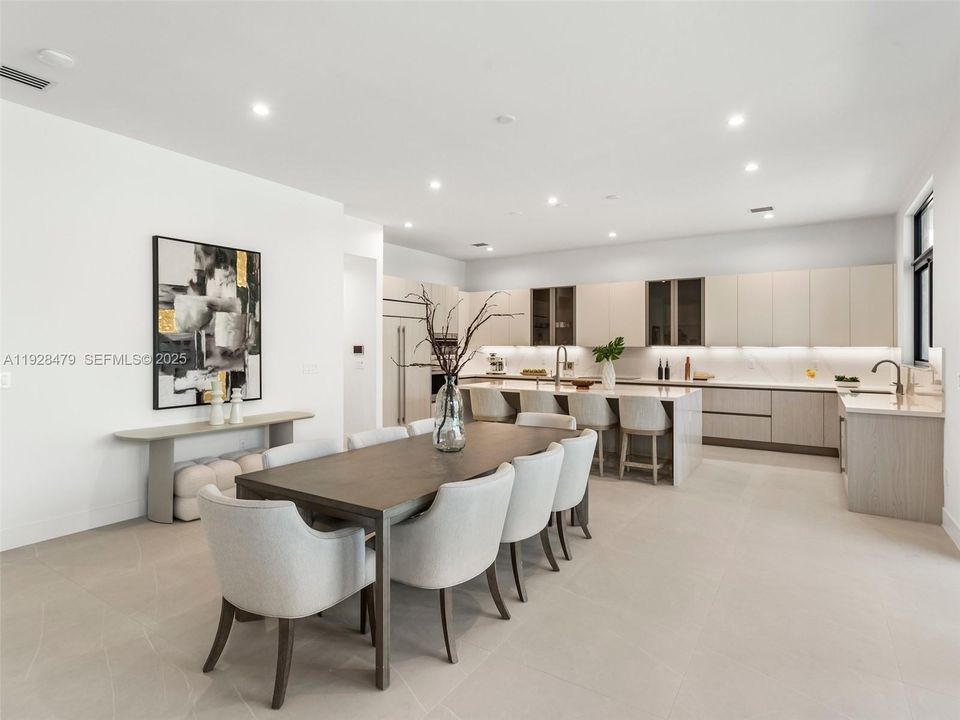 For Sale: $3,000,000 (4 beds, 3 baths, 4143 Square Feet)