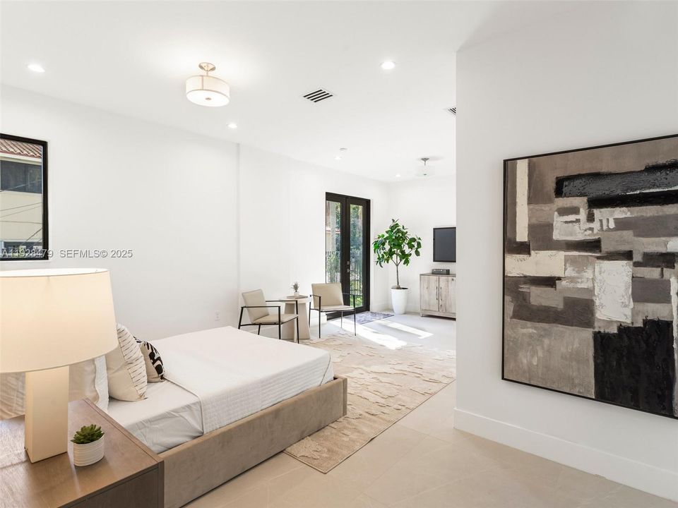 For Sale: $3,000,000 (4 beds, 3 baths, 4143 Square Feet)