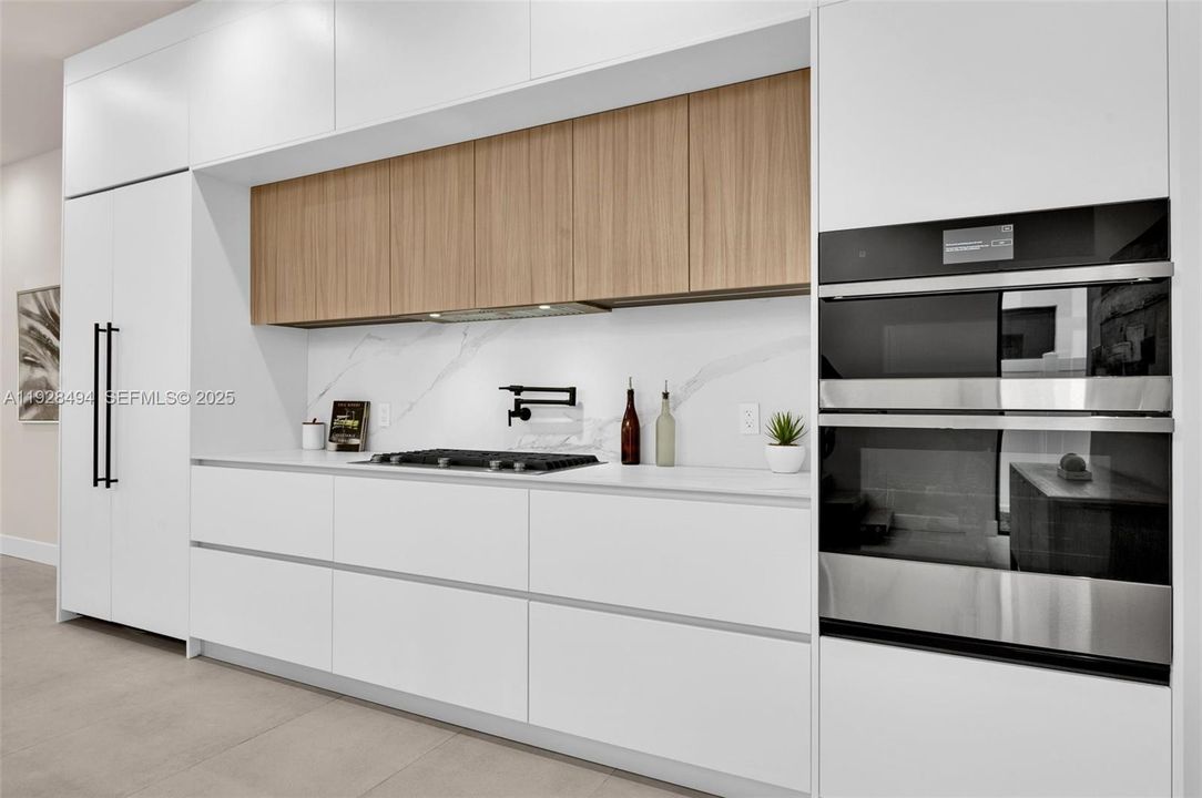 For Rent: $9,250 (3 beds, 3 baths, 0 Square Feet)