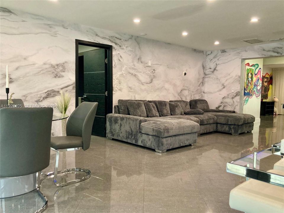 For Rent: $7,000 (4 beds, 4 baths, 2492 Square Feet)