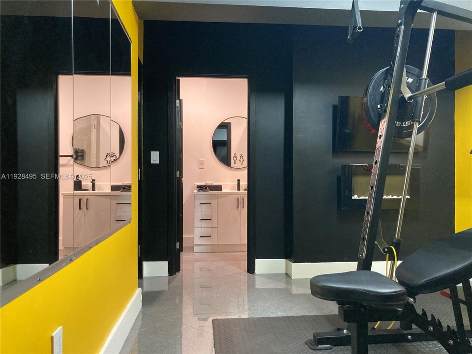 For Rent: $7,000 (4 beds, 4 baths, 2492 Square Feet)