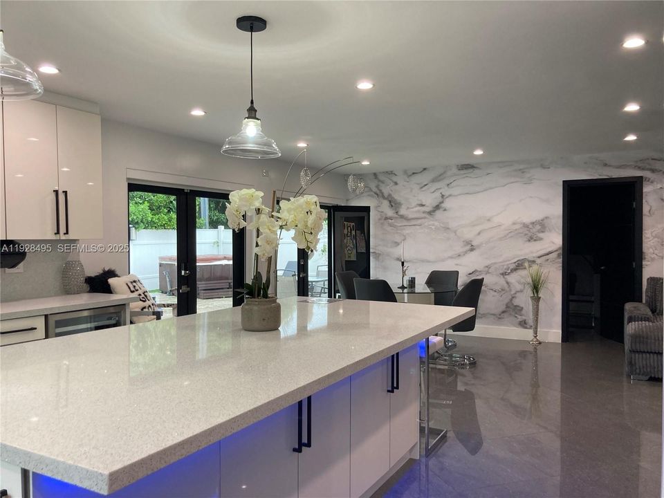 For Rent: $7,000 (4 beds, 4 baths, 2492 Square Feet)