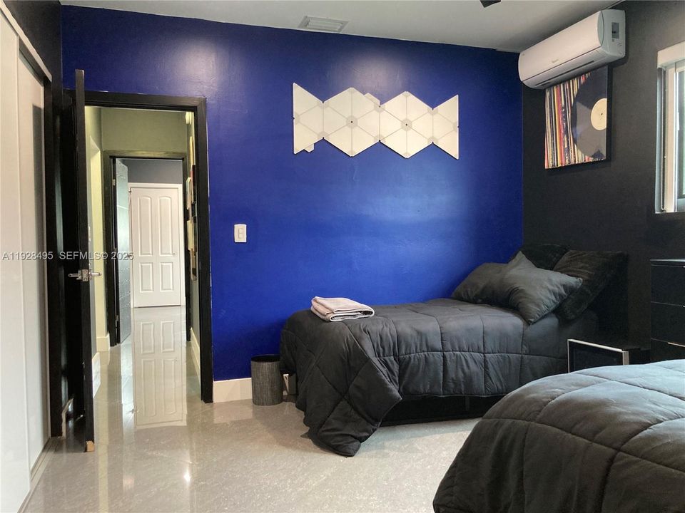 For Rent: $7,000 (4 beds, 4 baths, 2492 Square Feet)