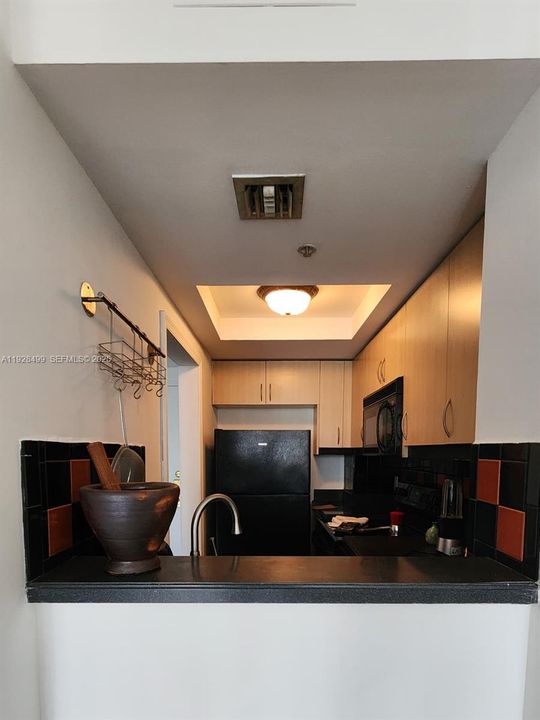 待售: $595,000 (1 贝兹, 1 浴室, 680 平方英尺)