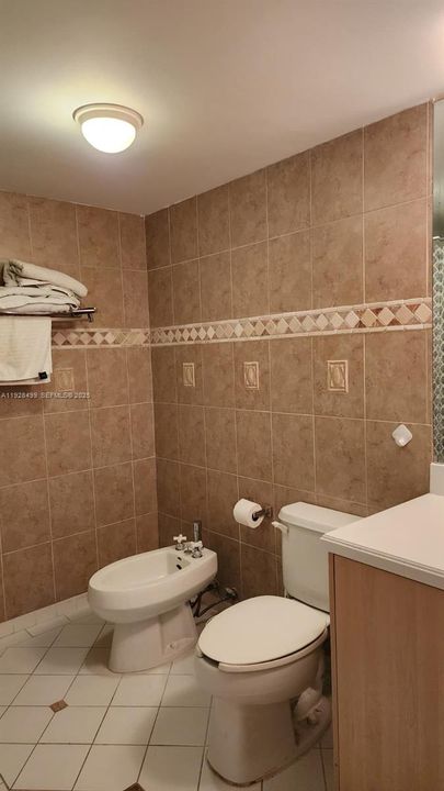 待售: $595,000 (1 贝兹, 1 浴室, 680 平方英尺)