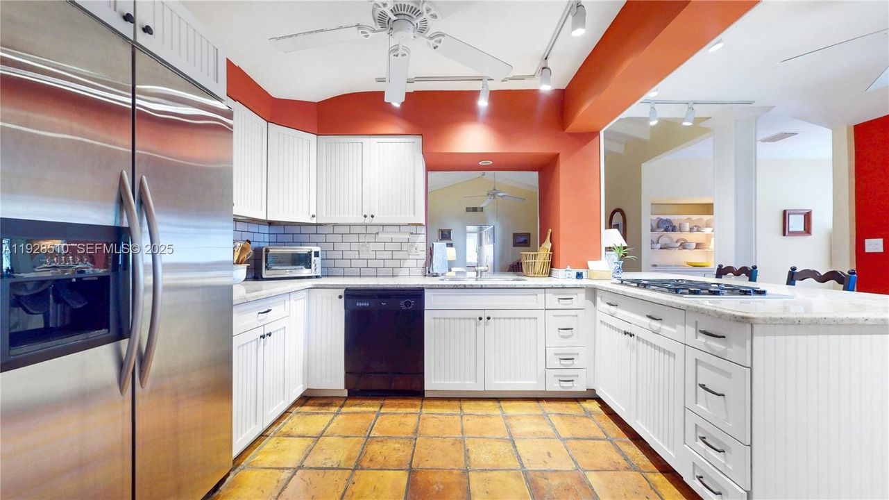 待售: $2,900,000 (4 贝兹, 4 浴室, 3105 平方英尺)