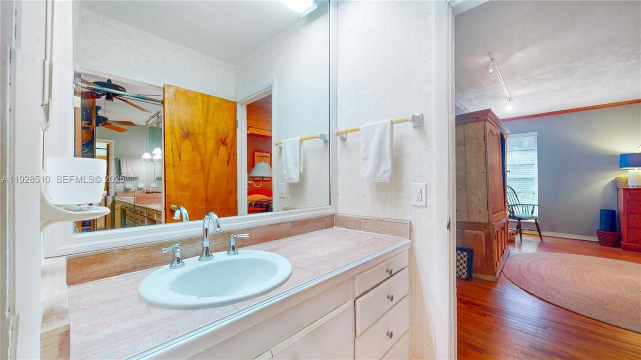 待售: $2,900,000 (4 贝兹, 4 浴室, 3105 平方英尺)