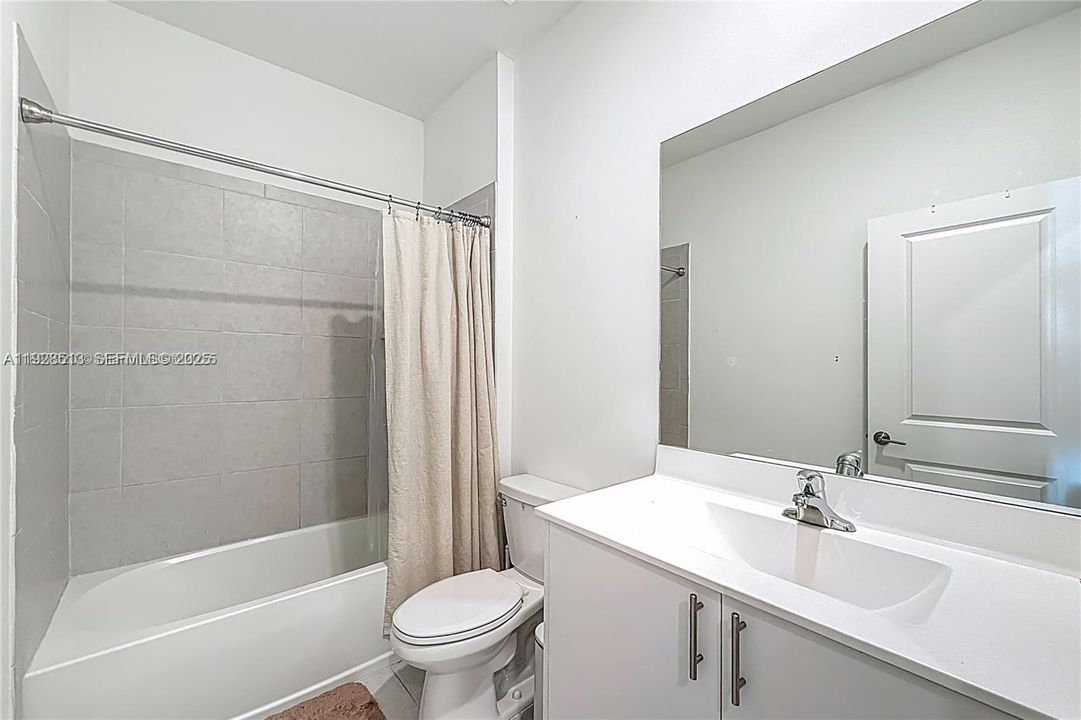 For Sale: $460,000 (3 beds, 2 baths, 1722 Square Feet)