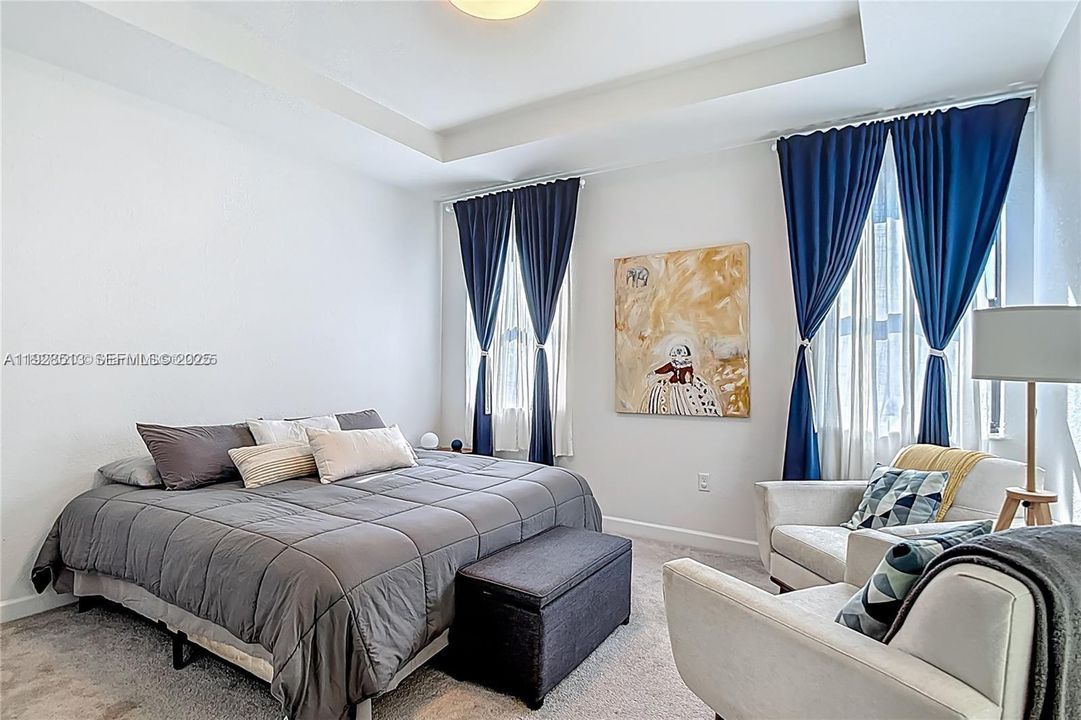 For Sale: $460,000 (3 beds, 2 baths, 1722 Square Feet)