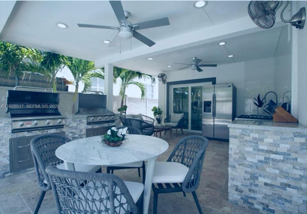 В аренду: $6,500 (3 спален, 3 ванн, 1782 Квадратных фут)