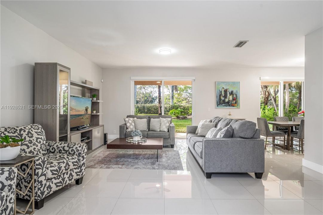 For Sale: $630,000 (3 beds, 2 baths, 1680 Square Feet)