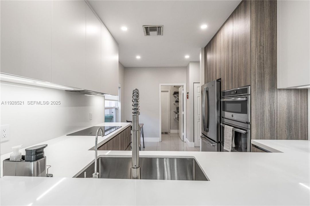 For Sale: $630,000 (3 beds, 2 baths, 1680 Square Feet)