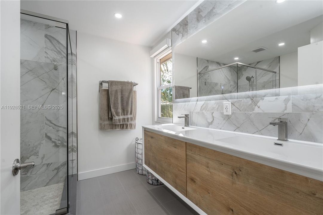 For Sale: $630,000 (3 beds, 2 baths, 1680 Square Feet)