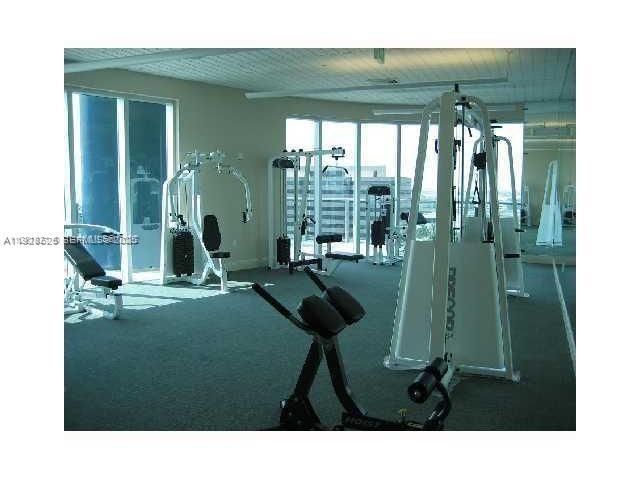 For Rent: $2,750 (1 beds, 1 baths, 789 Square Feet)