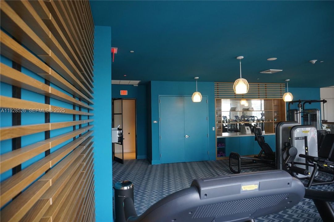 В аренду: $3,600 (1 спален, 1 ванн, 713 Квадратных фут)