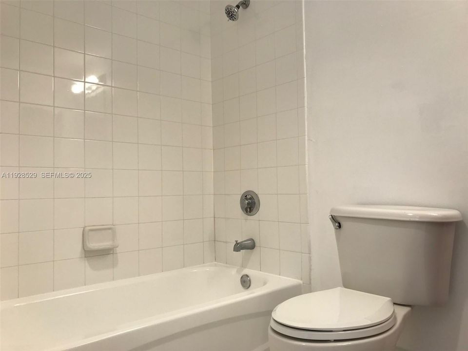 出租: $2,950 (2 贝兹, 2 浴室, 764 平方英尺)