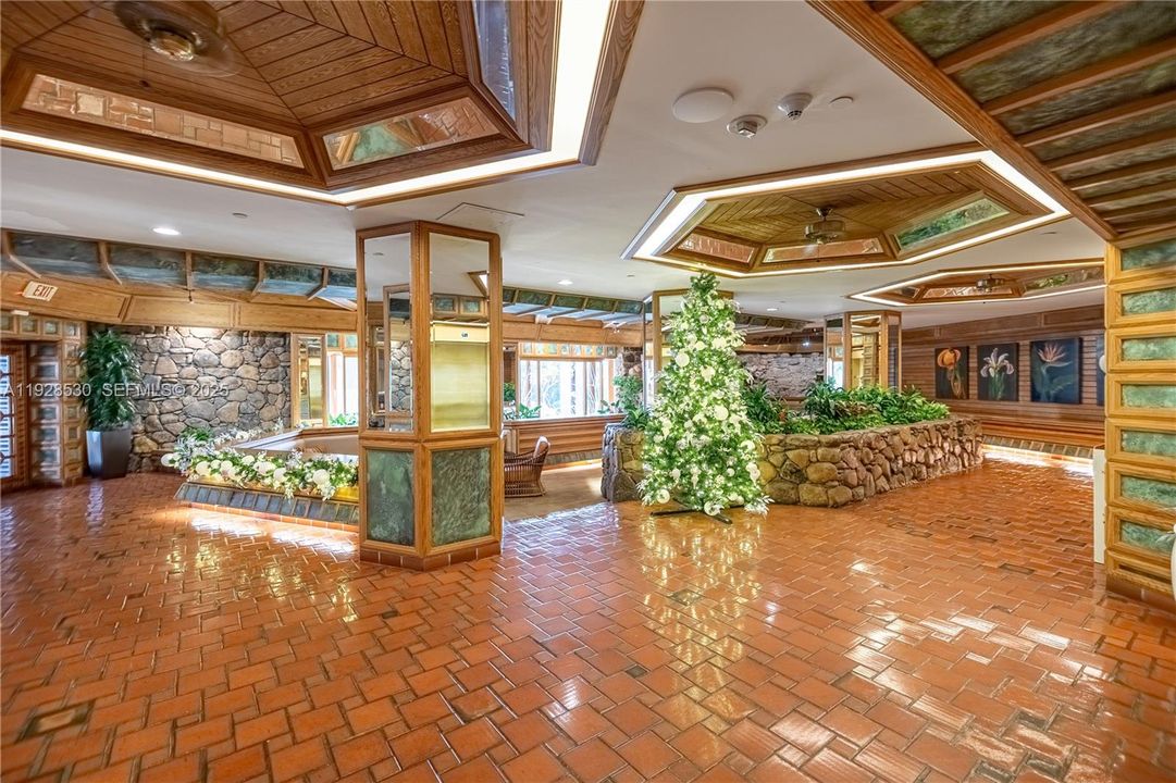 В аренду: $4,500 (2 спален, 2 ванн, 1469 Квадратных фут)