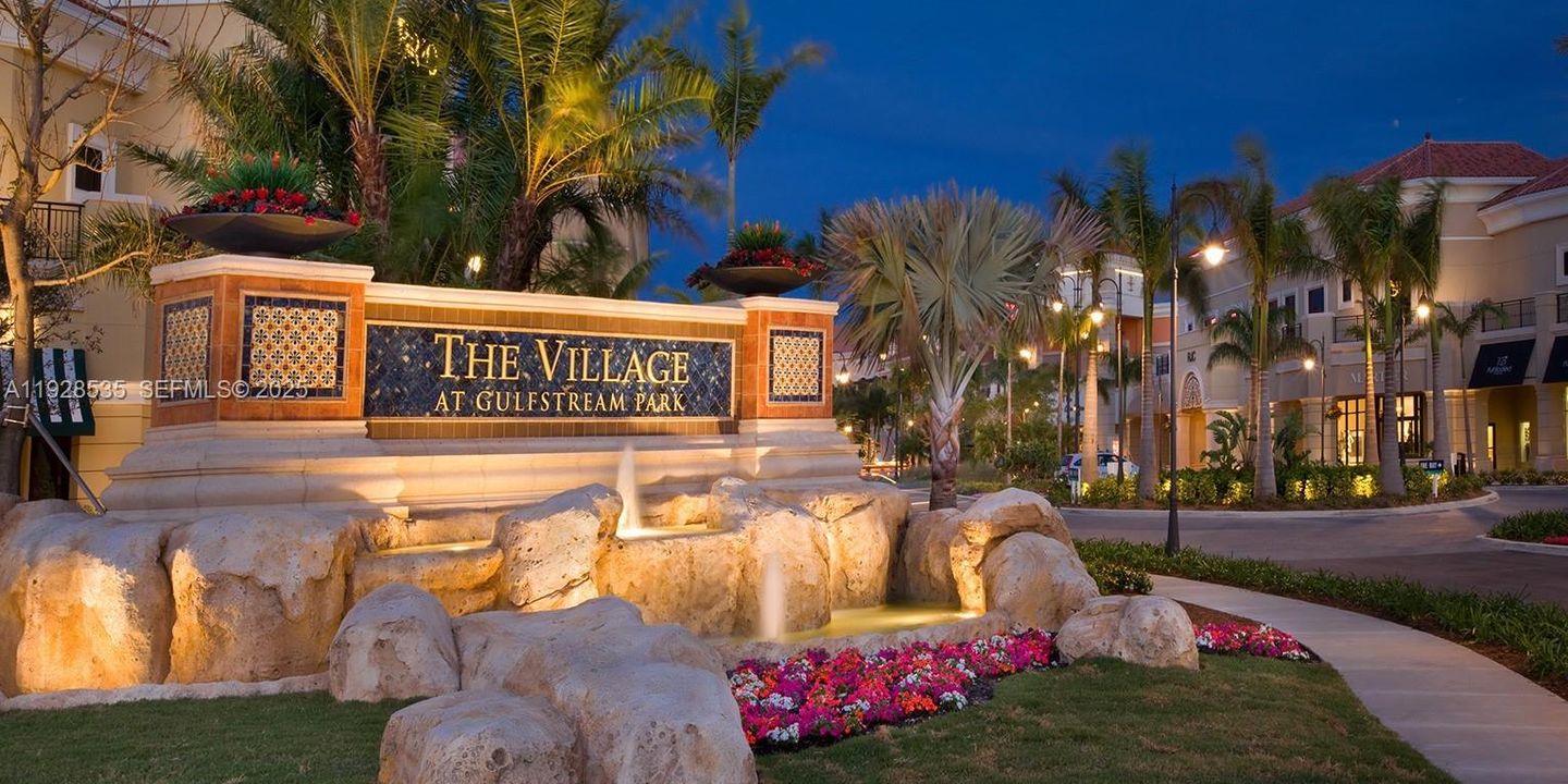 For Rent: $2,800 (2 beds, 2 baths, 1100 Square Feet)