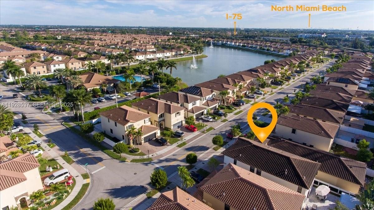 待售: $895,000 (5 贝兹, 4 浴室, 3084 平方英尺)