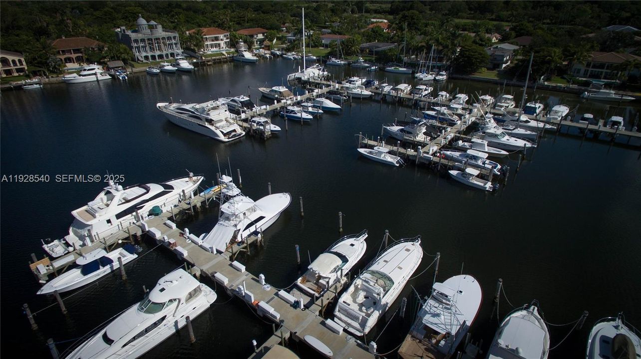 В аренду: $12,000 (3 спален, 3 ванн, 2740 Квадратных фут)