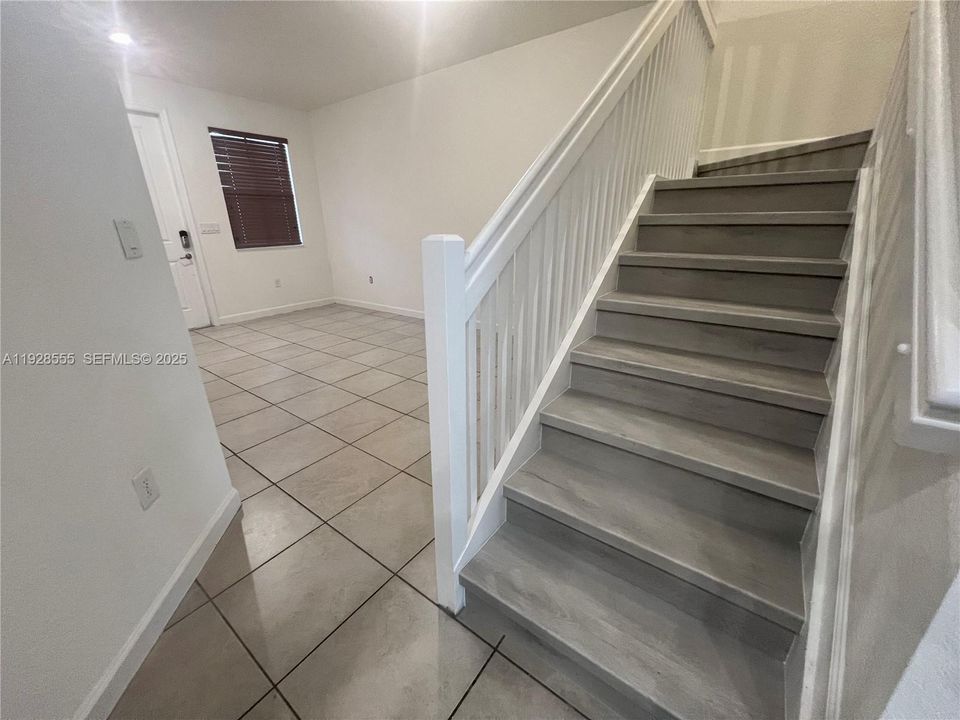 En Renta: $3,300 (3 camas, 3 baños, 1822 Pies cuadrados)