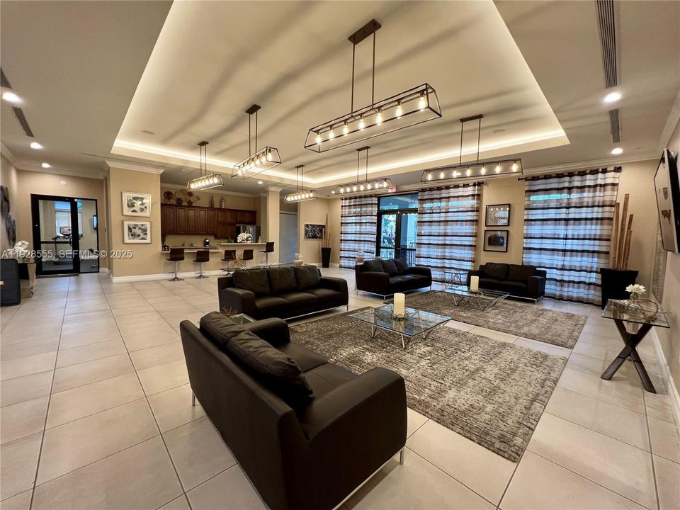 En Renta: $3,300 (3 camas, 3 baños, 1822 Pies cuadrados)