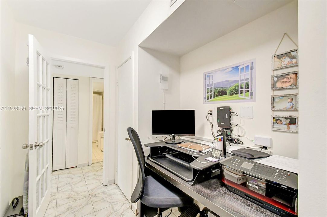 На продажу: $625,000 (3 спален, 2 ванн, 1673 Квадратных фут)