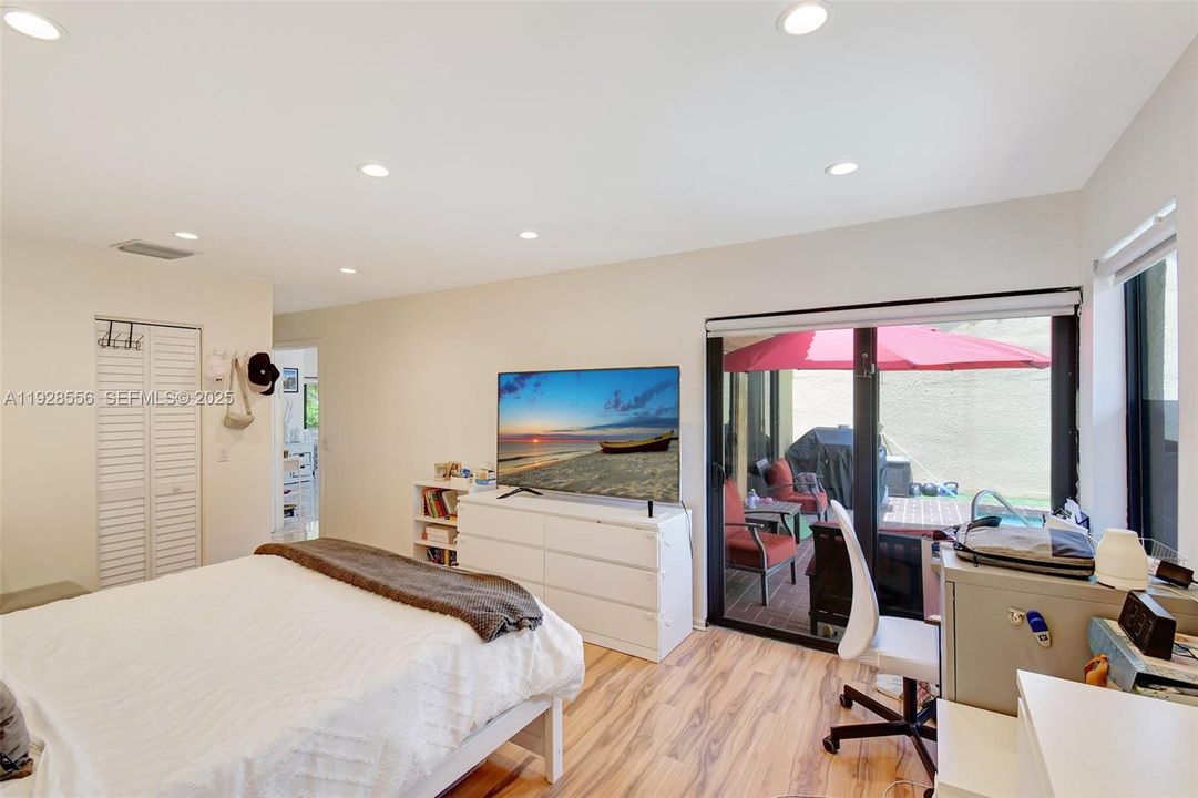 На продажу: $625,000 (3 спален, 2 ванн, 1673 Квадратных фут)