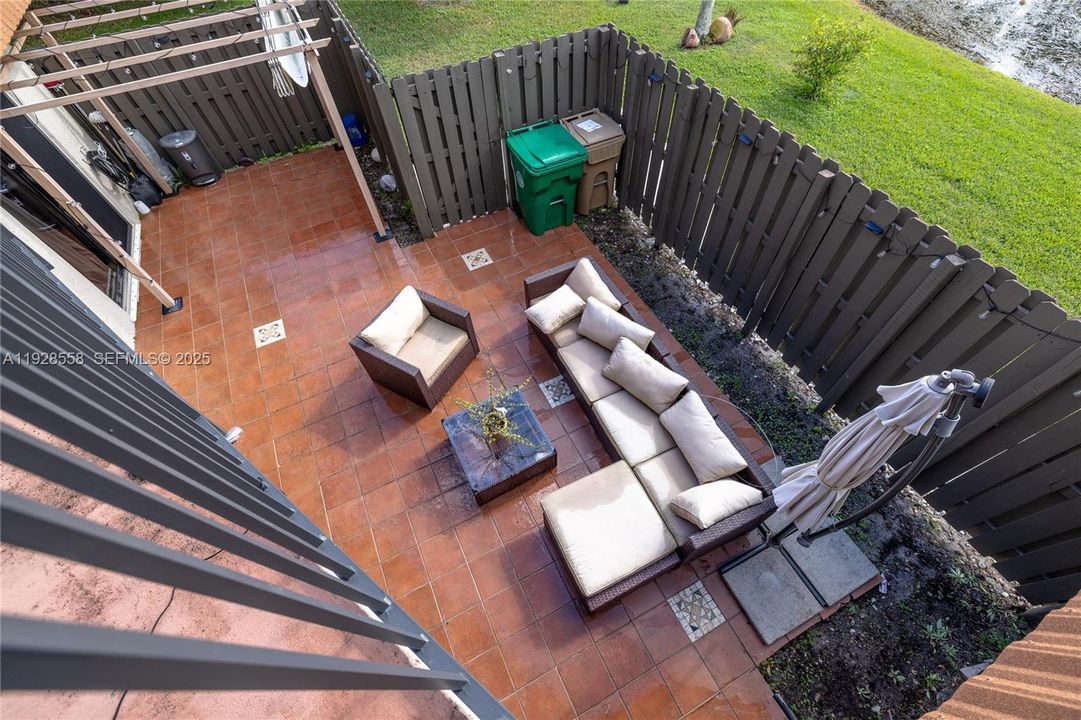 For Sale: $495,000 (3 beds, 2 baths, 1628 Square Feet)