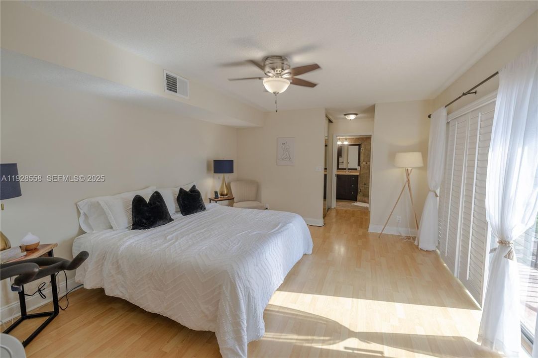 For Sale: $495,000 (3 beds, 2 baths, 1628 Square Feet)