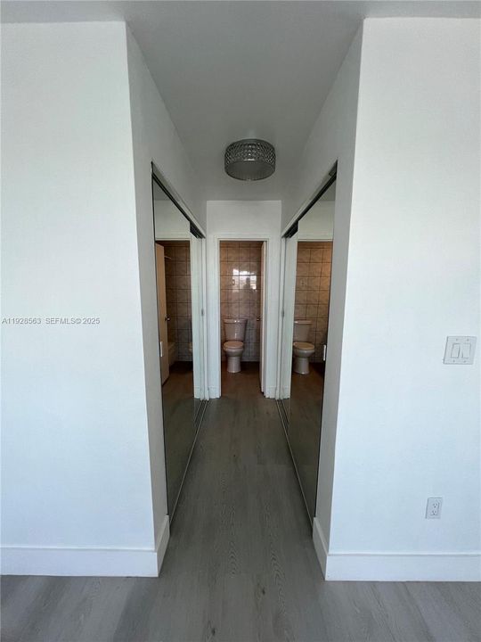 En Venta: $325,998 (1 camas, 1 baños, 1057 Pies cuadrados)