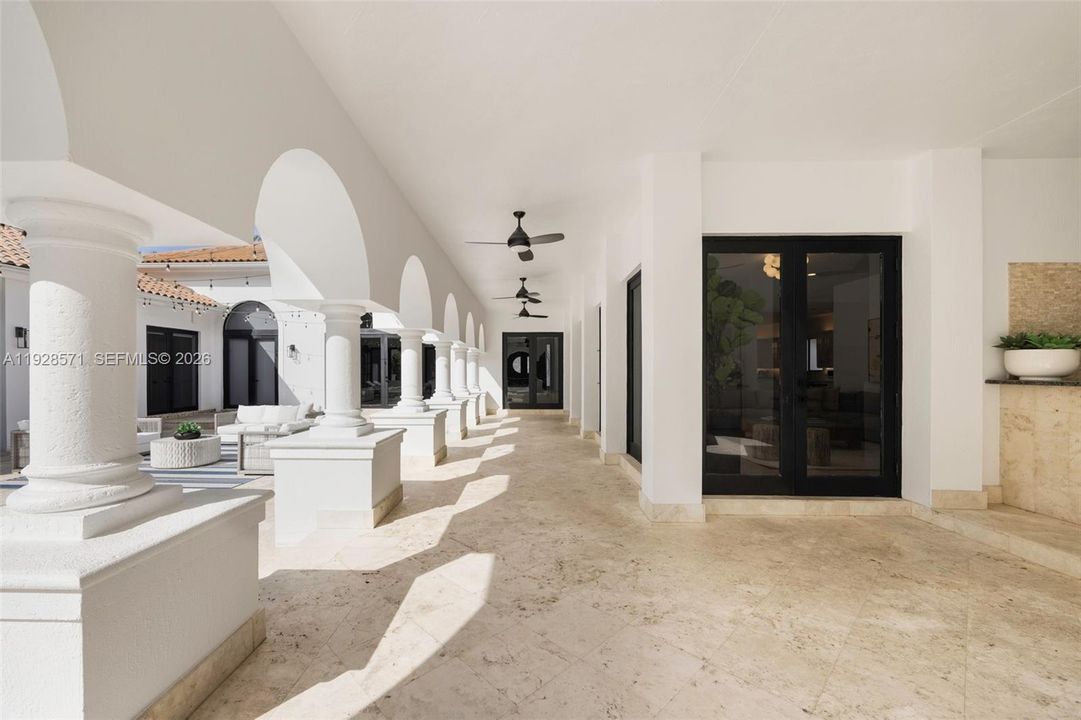 待售: $4,599,000 (6 贝兹, 7 浴室, 5609 平方英尺)