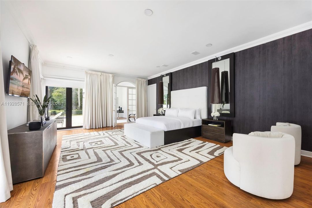 待售: $4,599,000 (6 贝兹, 7 浴室, 5609 平方英尺)