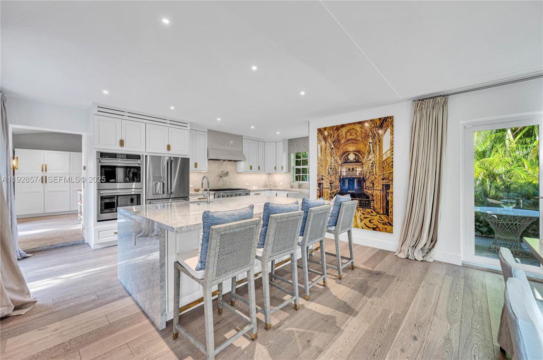 В аренду: $44,000 (4 спален, 4 ванн, 4050 Квадратных фут)