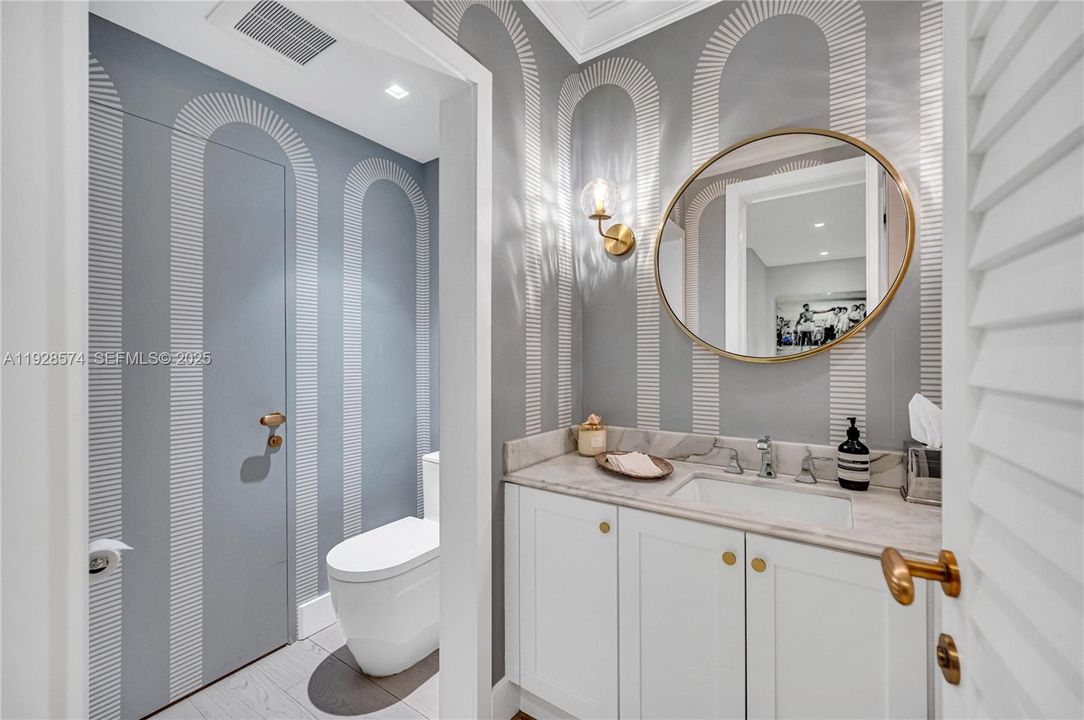 В аренду: $44,000 (4 спален, 4 ванн, 4050 Квадратных фут)