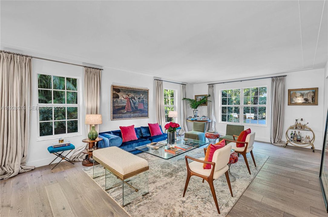 В аренду: $44,000 (4 спален, 4 ванн, 4050 Квадратных фут)