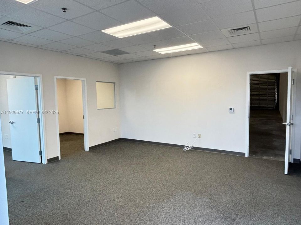 En Renta: $4,750 (0 camas, 0 baños, 0 Pies cuadrados)