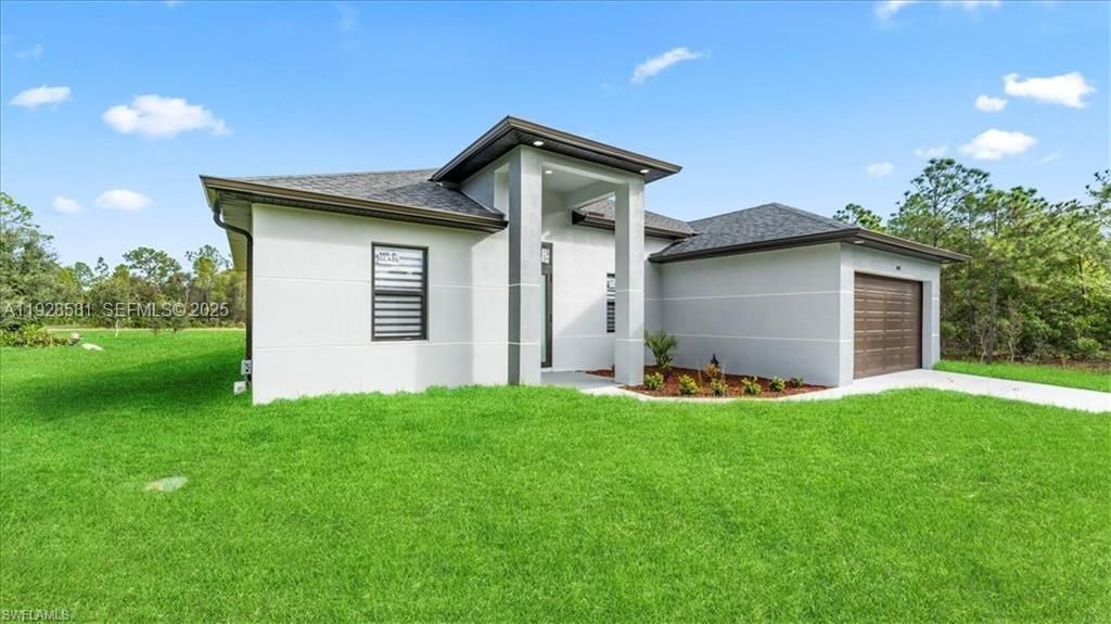 待售: $375,000 (4 贝兹, 2 浴室, 0 平方英尺)