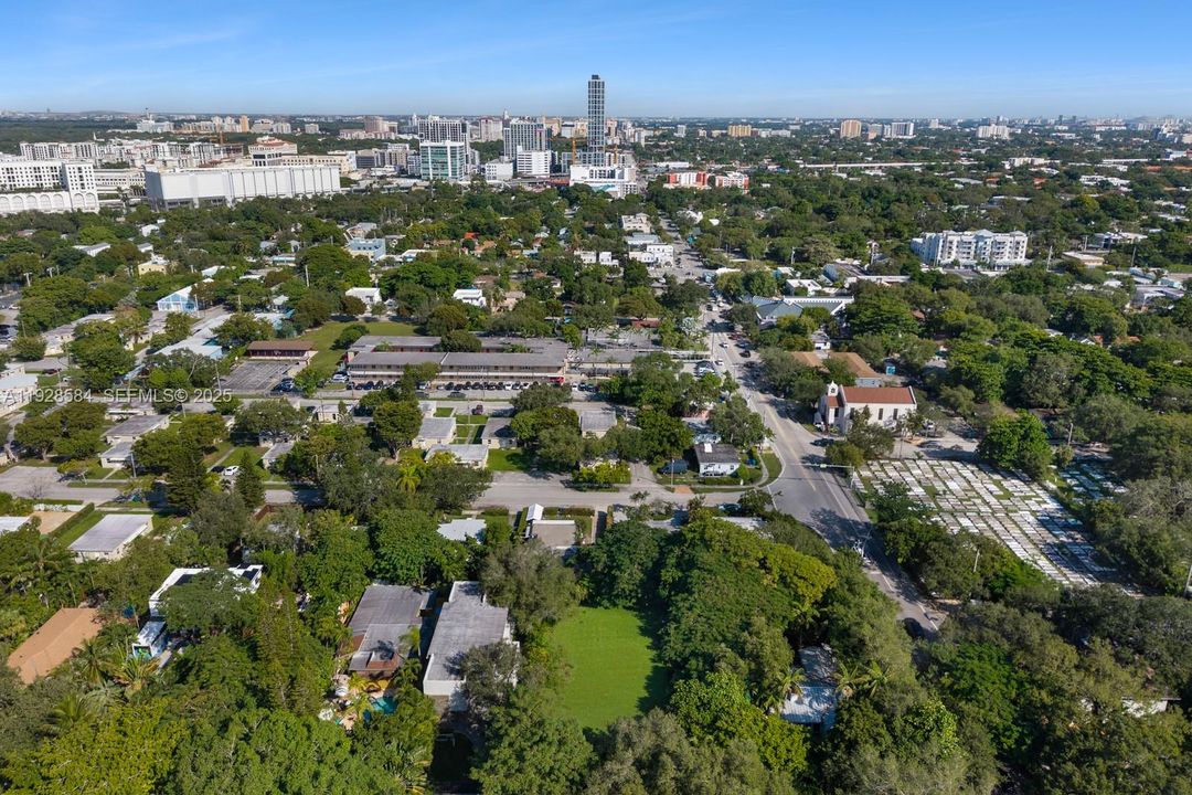 На продажу: $3,158,000 (7 спален, 7 ванн, 0 Квадратных фут)