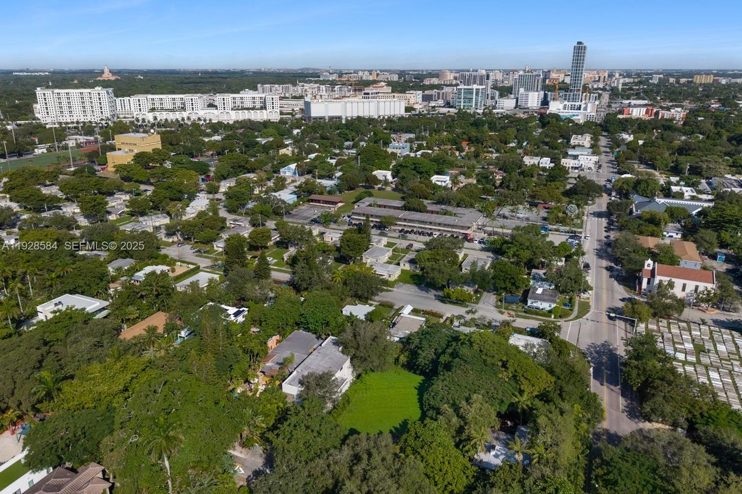 На продажу: $3,158,000 (7 спален, 7 ванн, 0 Квадратных фут)