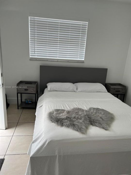 En Renta: $1,400 (0 camas, 1 baños, 3248 Pies cuadrados)