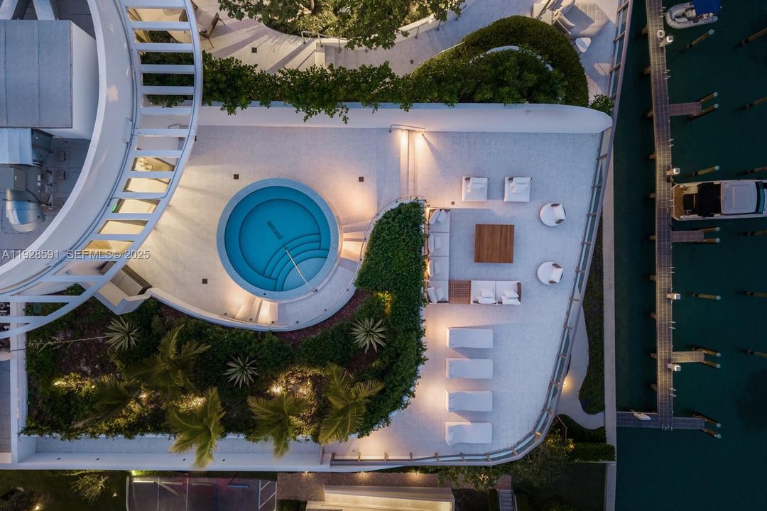 For Sale: $8,700,000 (5 beds, 5 baths, 5073 Square Feet)