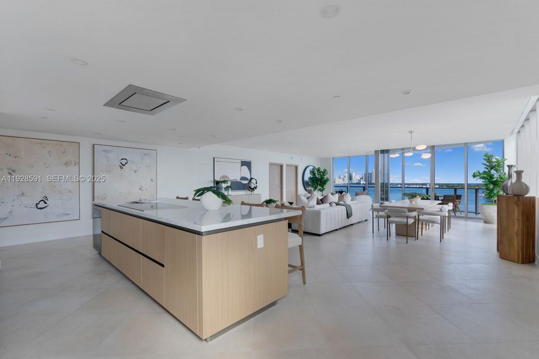 En Venta: $8,700,000 (5 camas, 4 baños, 5073 Pies cuadrados)